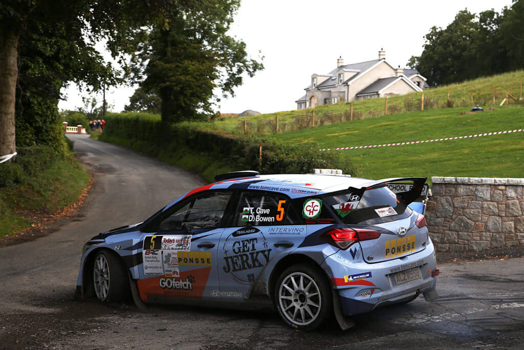 Tom Cave / Dale Bowen Hyundai i20 R5