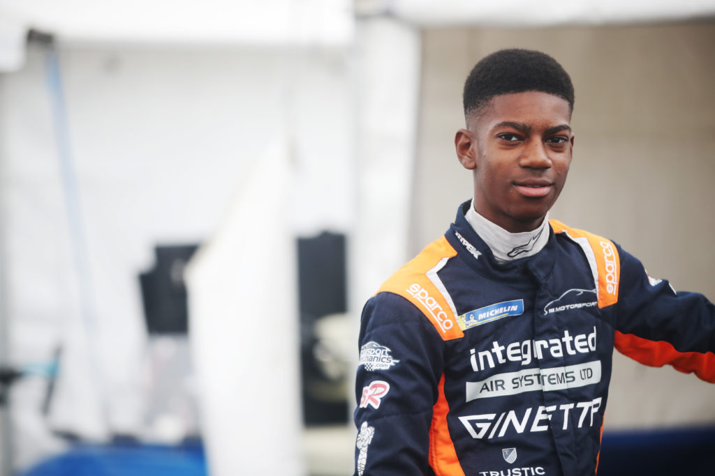 Maurice Henry – Fox Motorsport Ginetta Junior