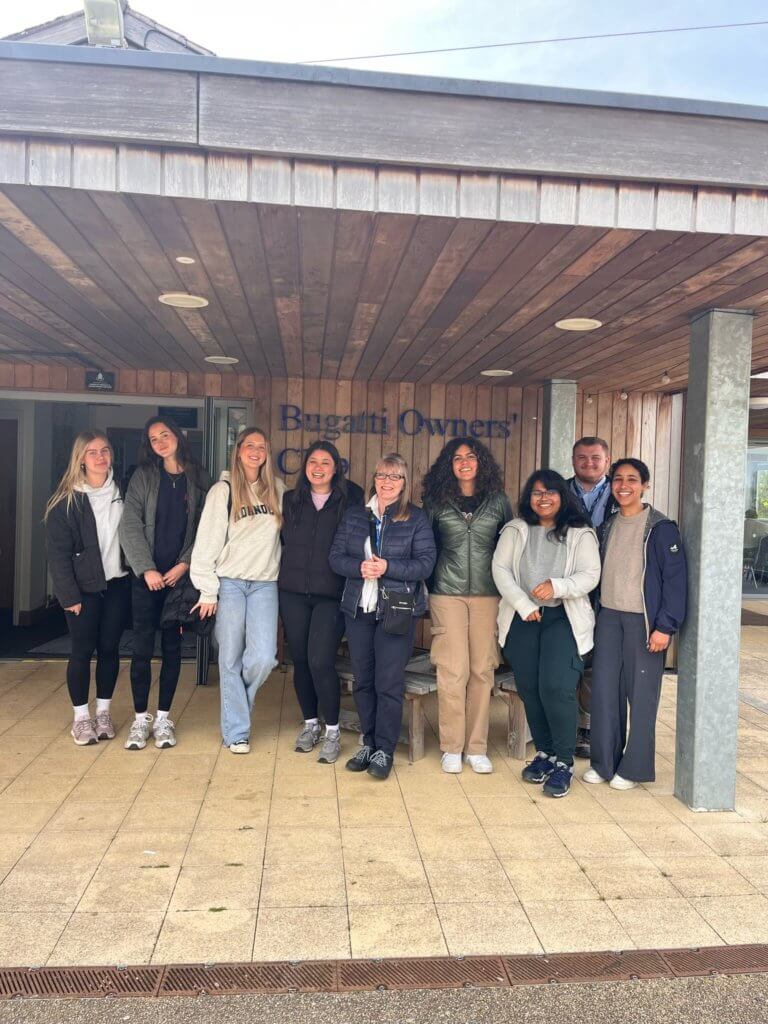 d36b7827-b876-44ba-8018-aba6e7985e83