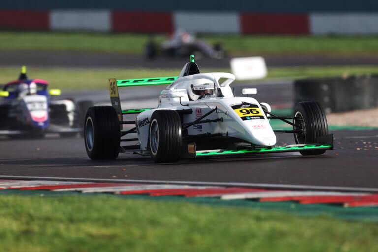 Motorsport UK and Safety Rocks continue collaborative partnership promoting positive approach to a safer sport